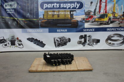 Demag hydraulic block 18975612